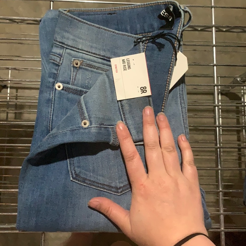 COPY - Express Jean legging mid rise size 8 distressed